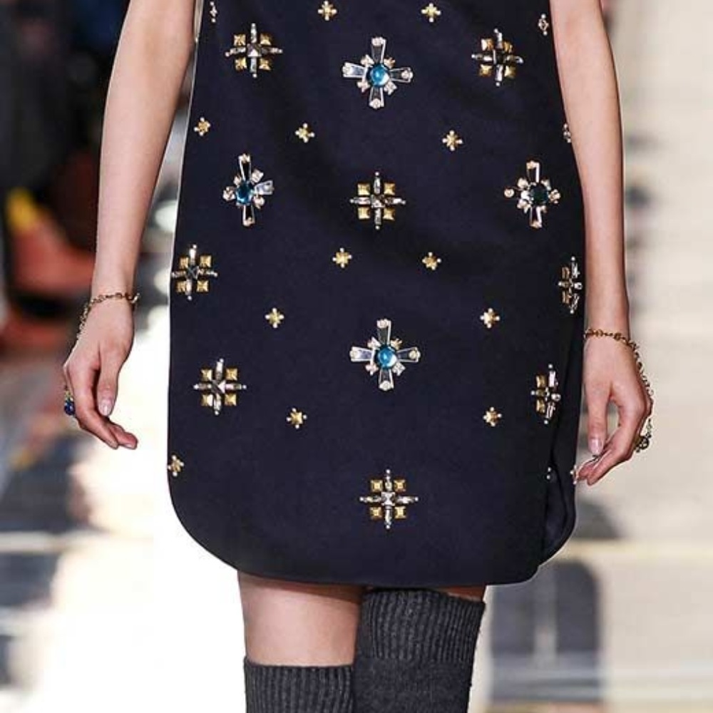 NEW Tory Burch Stone Ring Hand Chain - Picture 3 of 7